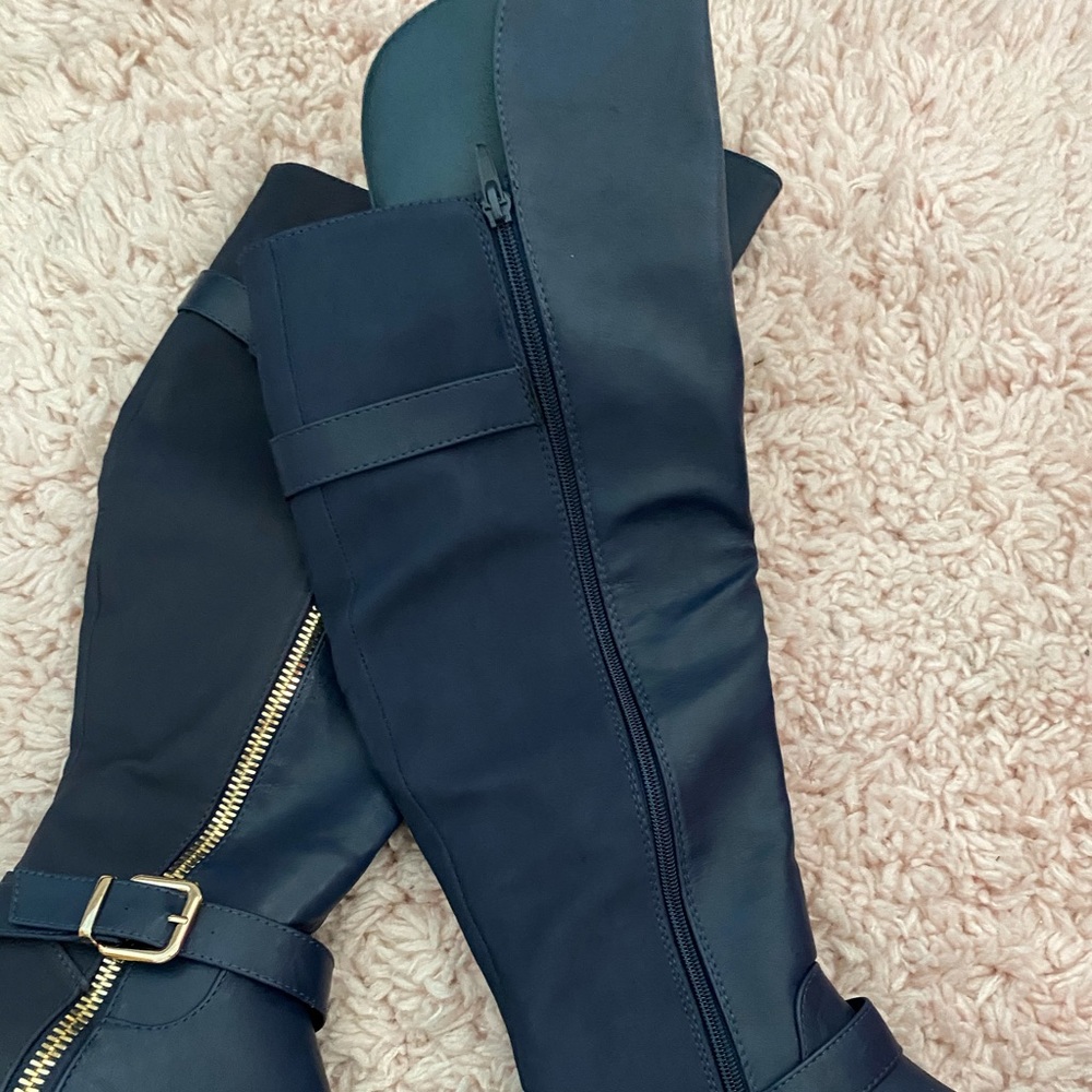 Navy blue boots